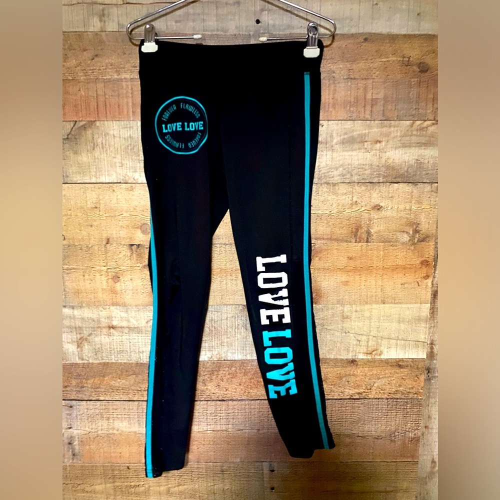 Woman’s workout pants size small
